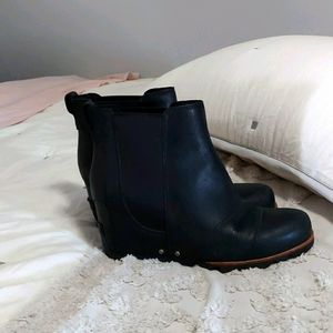 Sorel Joan of Arctic Wedged Booties